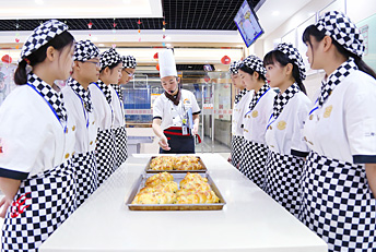 �¶�����ʦ��ѵʵѵ��ѧ