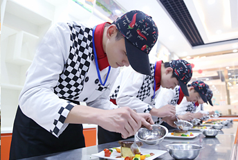 �¶�����ʦ��ѵʵѵ��ѧ