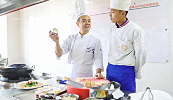 �����ǳ���