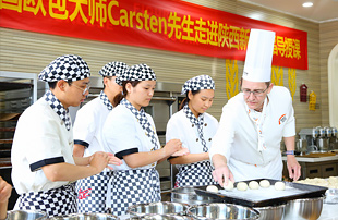 �¶����決��ѵ