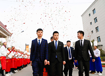 �¶���Ʒ�ʾ�ҵ