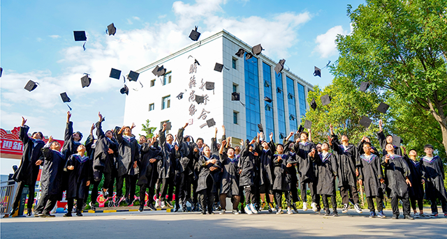 �����¶���ְ�����߽��