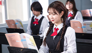 �׶�����רҵ