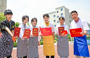 �¶������/����ѧУ����Ҫ��