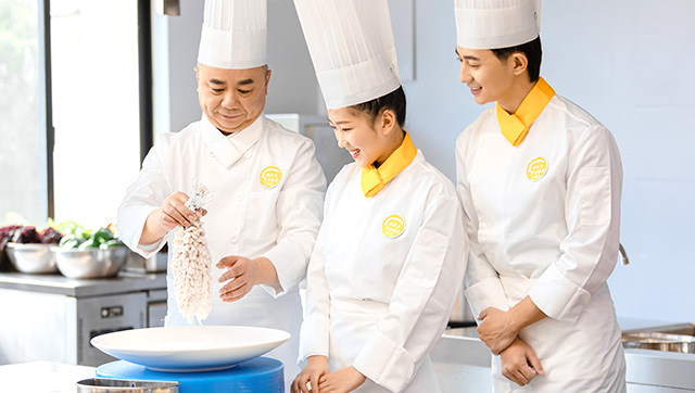 ����ܳ�רҵ