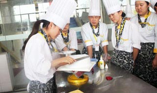 �����ѻ�ʵѵ����